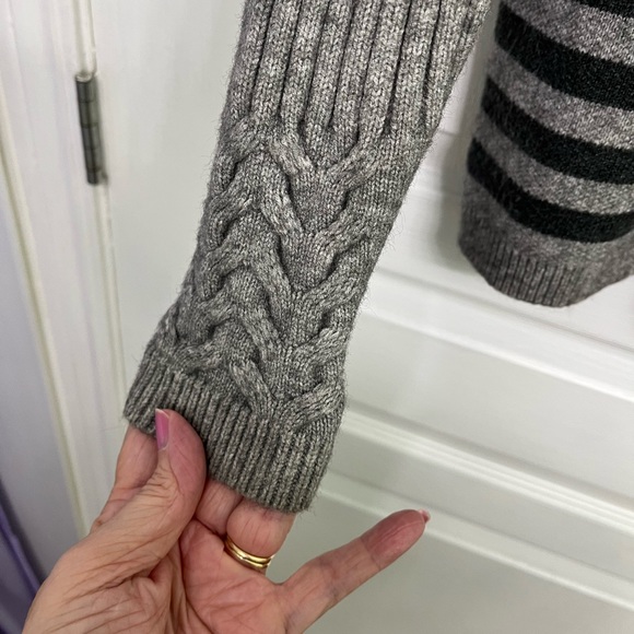 Fashion Concepts Grey Women’s Ribbed Knitted Long Sleeve Sweater. Size S - Picture 3 of 6